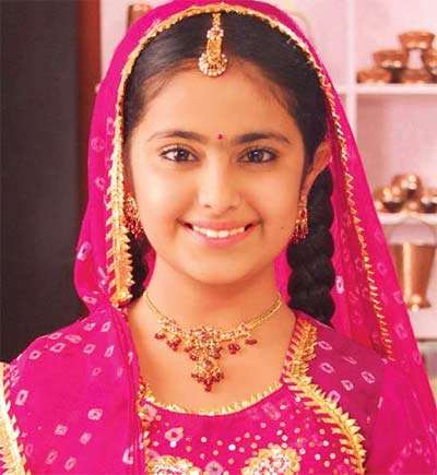 Avika as Anandi