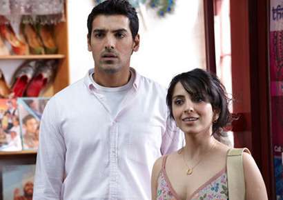 A scene from <i>Jhootha Hi Sahi</i>