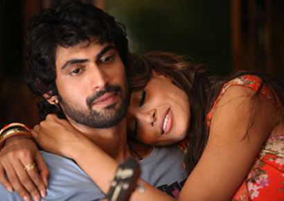 A still from <i>Dum Maaro Dum</i>
