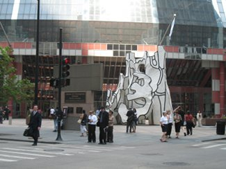 9. 'Monument With Standing Beast' Jean Dubuffet; Chicago
This ten-tonne behemoth is said to represent an animal, a portal, a tree, and an architectural form. But to some, it just represents bad taste.
Picture courtesy: Wikipedia
(Reuters)