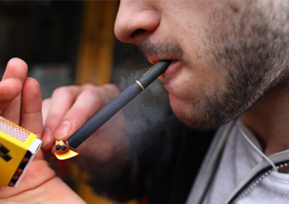 There are wide differences in the rates of smoking between genders and nations, as well as major disparities in access to effective anti-smoking treatments
