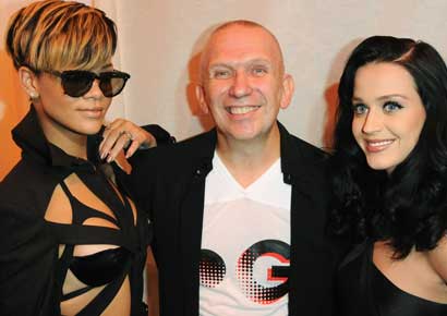 Rihanna (L) and Katy Perry pose with Jean-Paul Gaultier during the Jean-Paul Gaultier Pret a Porter show Rihanna (L) and Katy Perry pose with Jean-Paul Gaultier during the Jean-Paul Gaultier Pret a Porter show