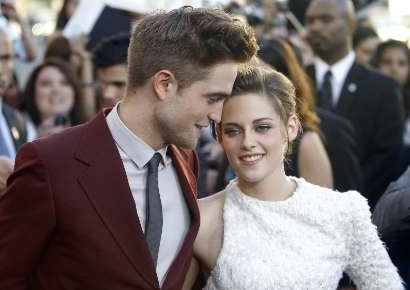 Robert Pattinson and Kristen Stewart