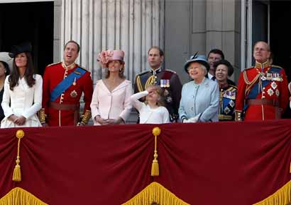 Prince William, Duke of Cambridge and Catherine, Duchess of Cambridge (at left) stand with HM Queen Elizabeth II and HRH Prince Philip and the rest of the Royal family Prince William, Duke of Cambridge and Catherine, Duchess of Cambridge (at left) stand with HM Queen Elizabeth II and HRH Prince Philip and the rest of the Royal family