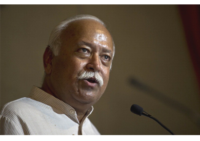 RSS chief Mohan Bhagwat addresses a press conference at Foreign Correspondents Club (FCC) in New Delhi on August 9, 2012.