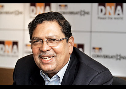Former Karnataka Lokayukta Santosh Hegde.