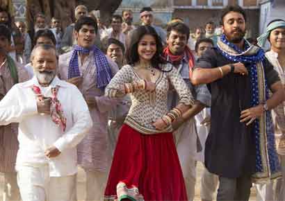 A still from the film <i>Matru Ki Bijlee Ka Mandola</I>