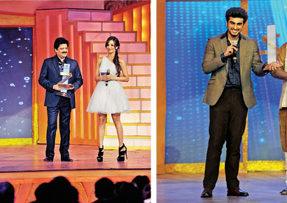 (L-R) Udit Narayan with Malaika Arora-Khan; Arjun Kapoor
(Pramod Thakur / DNA)