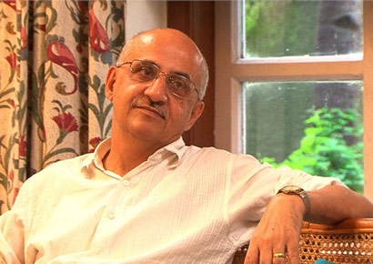 Harsh Mander...Courtesy: peacetalkscfp.wordpress.com