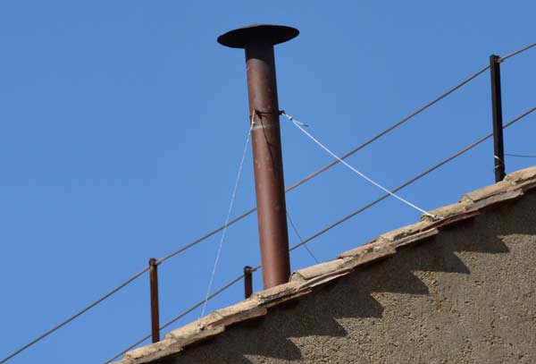 A picture of the chimney