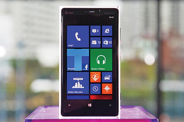 Nokia Lumia 920: Nokia’s Lumia range remains the one that does best by Microsoft’s new Windows Phone operating system, in large part because they augment it with features such as Here Maps and music services that mean you’ve always got a bit of freely accessible music to hand.
SPECS: Screen: 4.5”, 1280x768; Processor: 1.5GHz dualcore; Storage: 32GB; Camera: 8.7MP, 1080p; Size: 130x71x10.7mm, 185g