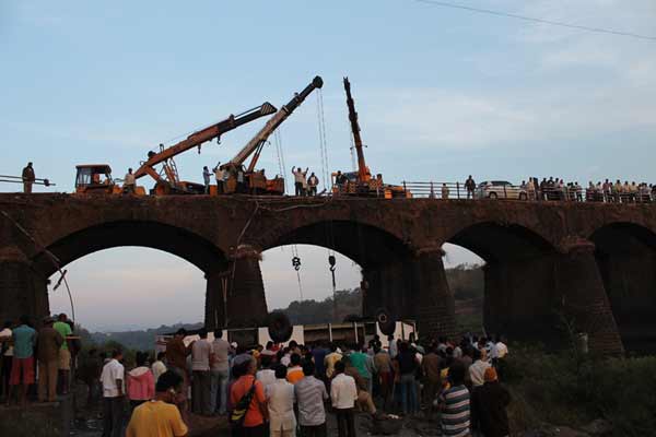37 dead as bus falls into river