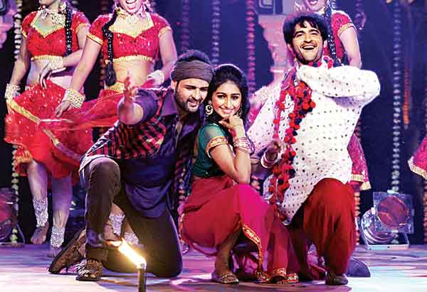 Rohit Roy, Mohena Singh and Hiten Tejwani
(DNA Web Team / DNA)