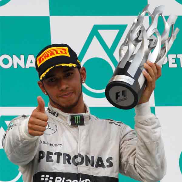 Lewis Hamilton tweets pictures of new helmet design with Nicole Scherzinger and dog Roscoe on it