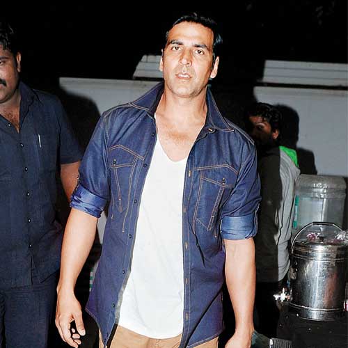 Akshay Kumar sings Haryanvi song