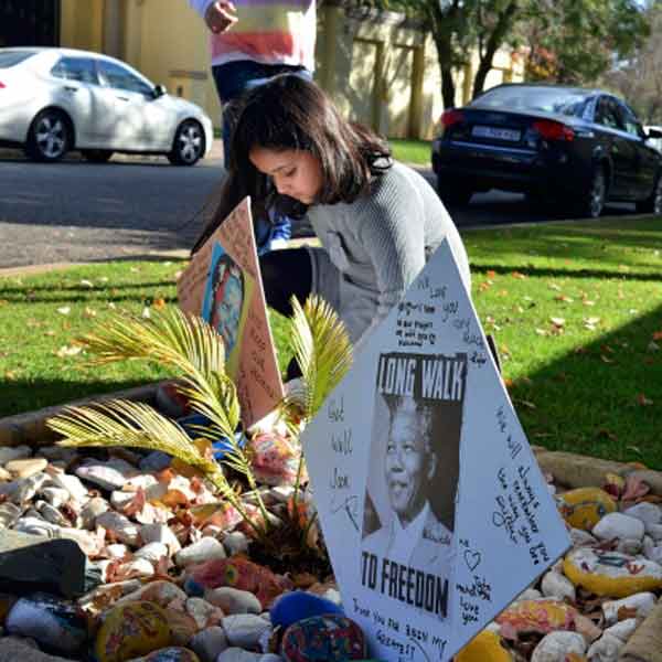 Nelson Mandela's spends third day in hospital as South Africa prays for anti-apartheid hero - World - DNA