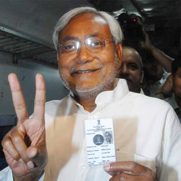 As it happened: Nitish Kumar thanks Congress, CPI after Bihar trust vote win
