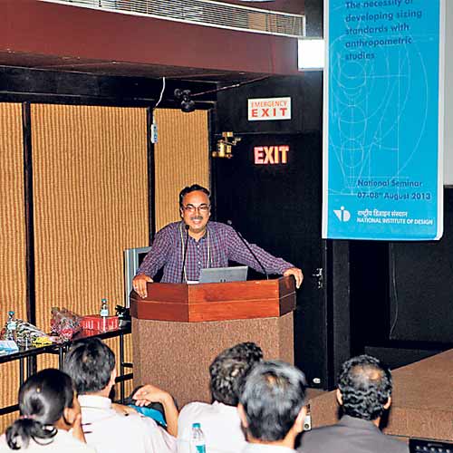 A speaker at NID seminar.