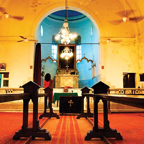St Peter's Church of the Armenian (Armenian Church) was established around 1773 in Ararat Building near BSE.
