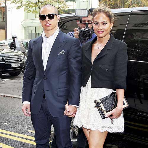 J Lopez & Casper Smart