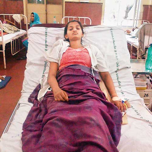 Simran Kamble (18), is being recuperating at the hospital. She lost all her family members.