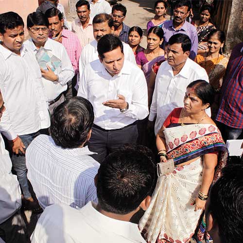Sandeep Naik interacted with the residents of Airoli during his tour on Tuesday.
