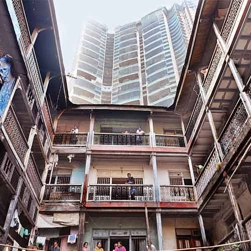 Haji Kasam Chawl in Currey Road