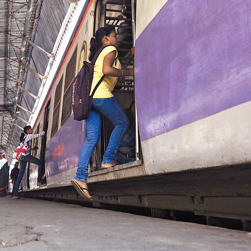 Easy essay on railway platform picture
