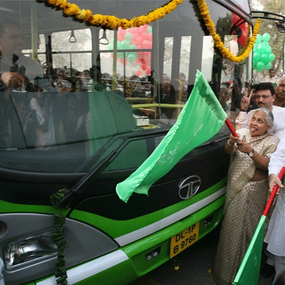 A file photo of former Delhi chief minister Sheila Dikshit inaugurating a fleet of new DTC buses. 