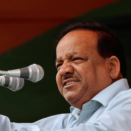 BJP puts ENT surgeon Dr Harshvardhan in ring to take on Sheila.