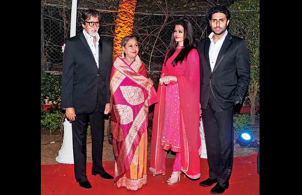 Ahana Deol’s Wedding Sees Bachchan Family, Rekha, Shah Rukh Khan All 