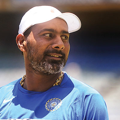 Coming back to Indian team is not difficult: <b>Praveen Kumar</b> | Latest News ... - 229069-pk