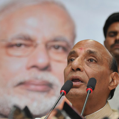 Ground work over, Rajnath Singh meets RSS to discuss post poll.