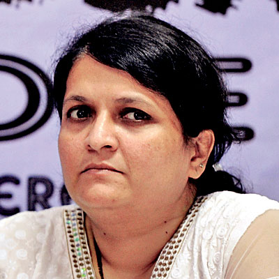 AAP faces trouble in state; Anjali Damania resigns, withdraws | Latest News &amp; Updates at Daily News &amp; Analysis - 241869-anjali1