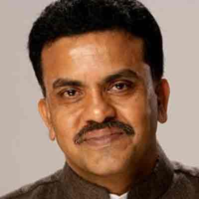 Congress soft on Sanjay Nirupams Narendra Modi remark | Latest.