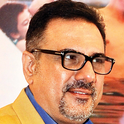 Actor Boman Irani has reportedly received threat from gangster Ravi Pujari. Mumbai police have confirmed that police protection has been provided to Irani. - 263868-boman