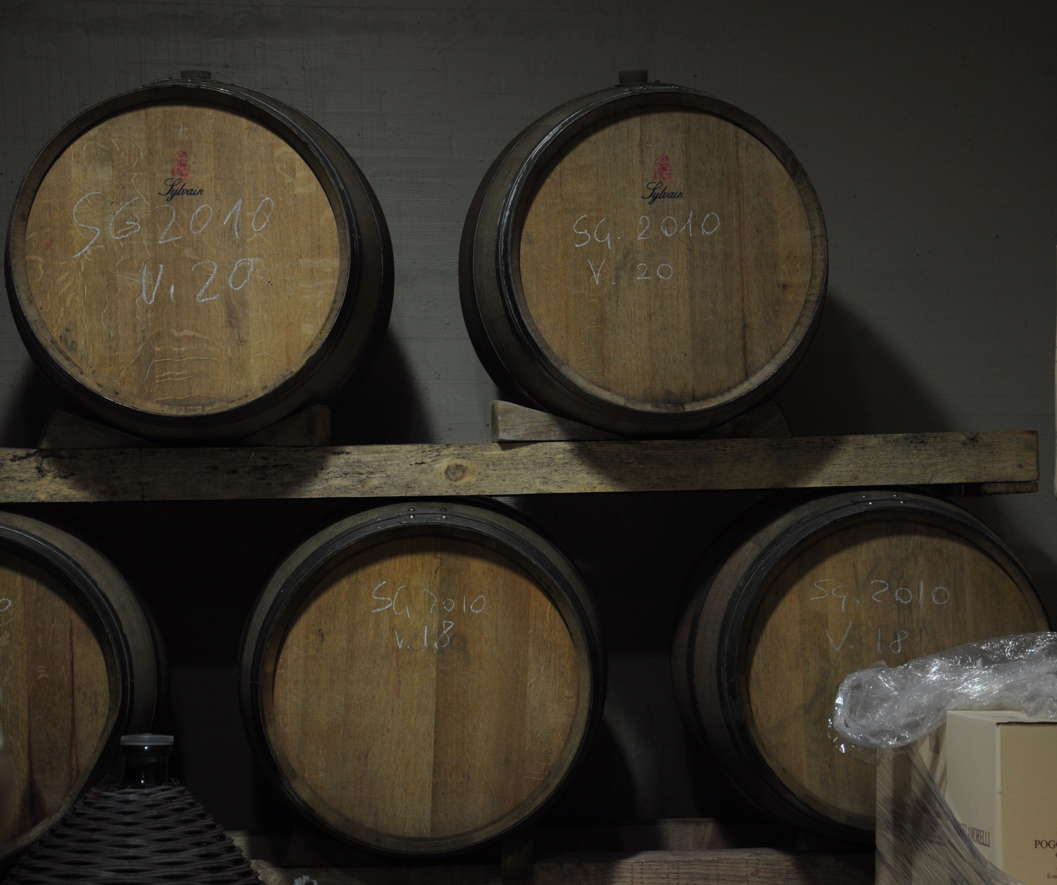 red wine double barrel