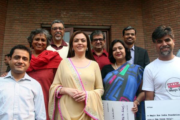 Humsafar Trust Naz Foundation To Boost Lgbt Movement After Receiving Rs 1 Crore Donation Volunteer at the humsafar trust through givingway. dna india