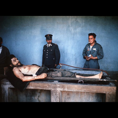 Historic photos of dead Che Guevara resurface in Spain - 400 x 400 jpeg 29kB