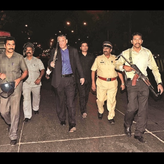 Irate bikers torch, damage vehicles in Lalbaug area; Police