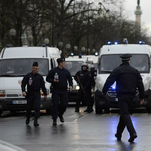 Paris standoff ends, Charlie Hebdo suspects killed, Hollande.