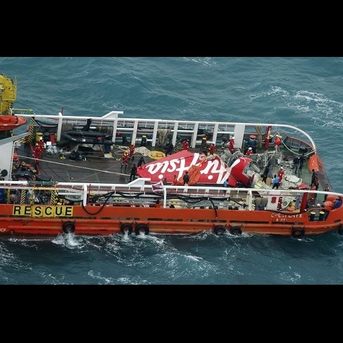 AirAsia QZ8501 News, Latest Breaking News on AirAsia QZ8501.