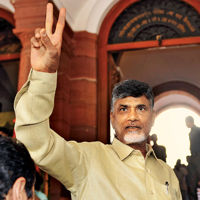 Centre stalling funds to Andhra Pradesh: N Chandrababu Naidu - 400 x 400 jpeg 156kB