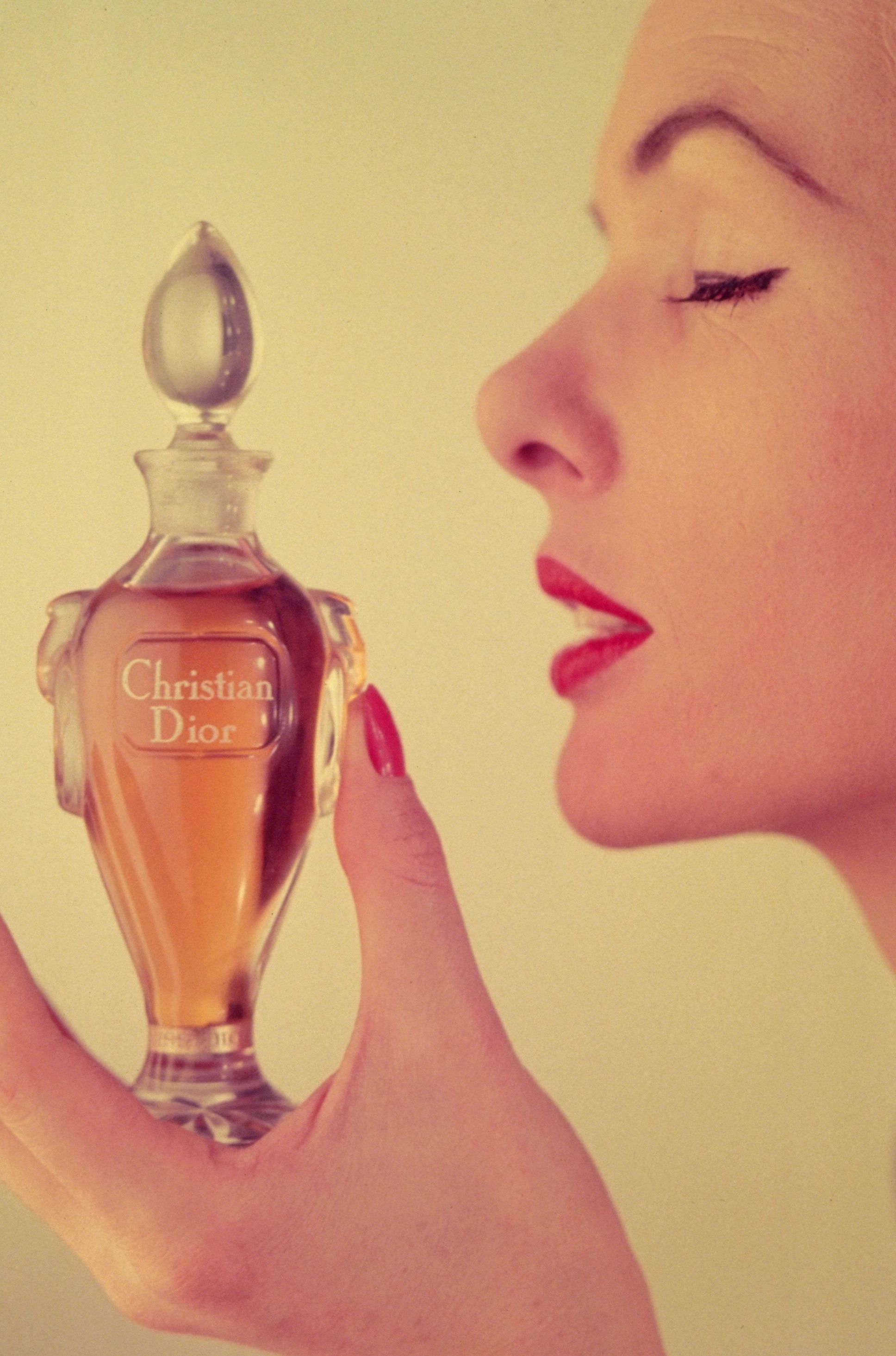 4-steps-on-how-to-wear-a-perfume