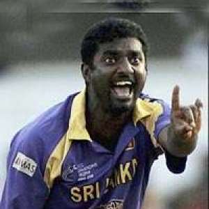 Win the toss and do not get too hung up on De Villiers: Muttiah.