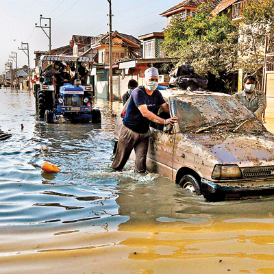 44 dead, 25 injured in Jammu and Kashmir floods, says Mufti.