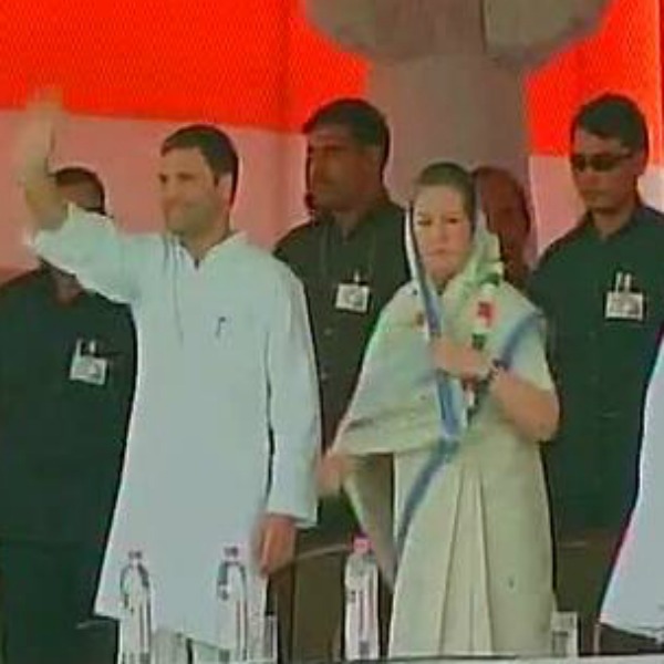 Modi abandoned the poor, farmers, labourers, Sonia Gandhi at.