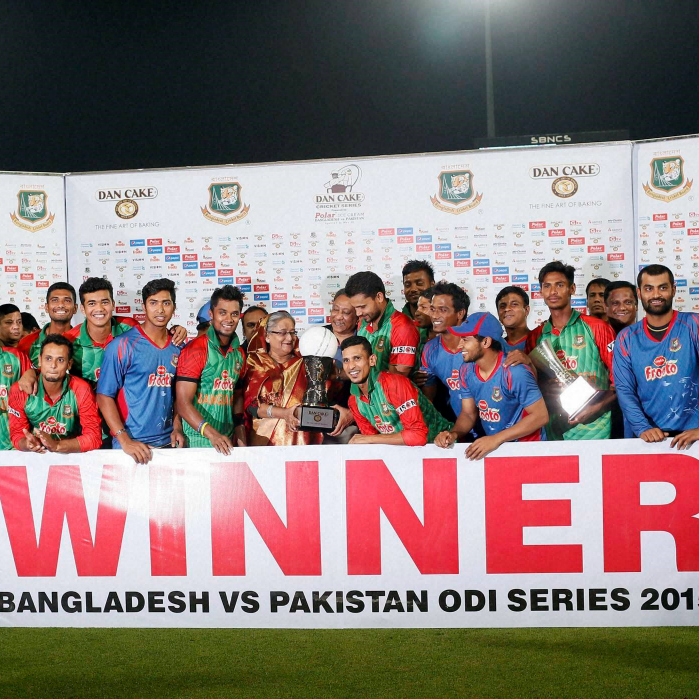 Bangladesh continue dream run, record first T20 win over Pakistan.