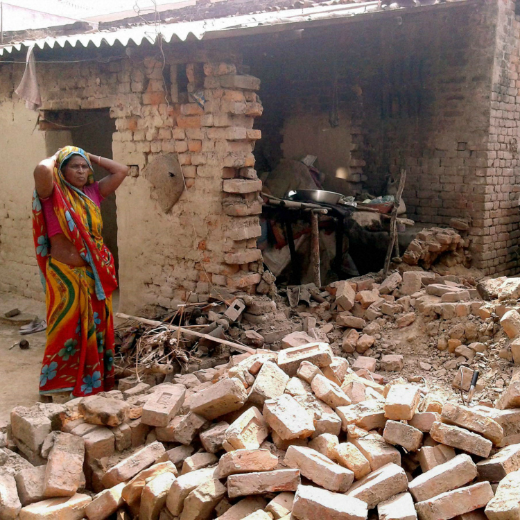 Bihar jail inmates live in fear as Nepal quake brings down ... - 750 x 750 jpeg 515kB