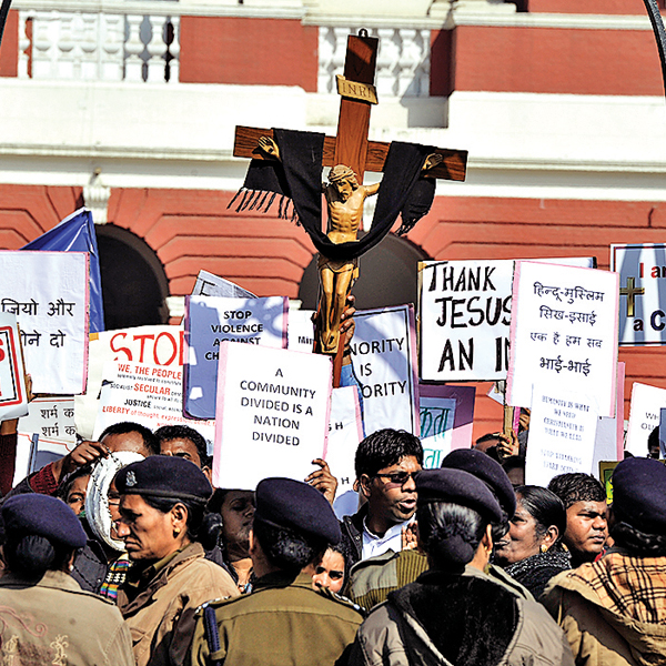 US Congress body damns India over religious intolerance | Latest.